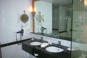 swissotel2.jpg